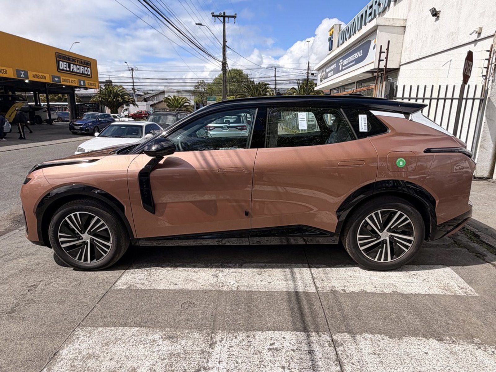 Lynk & Co 08 HALO 08 PHEV 1.5 AUT 4X2 2027 - Foto 5 de 20