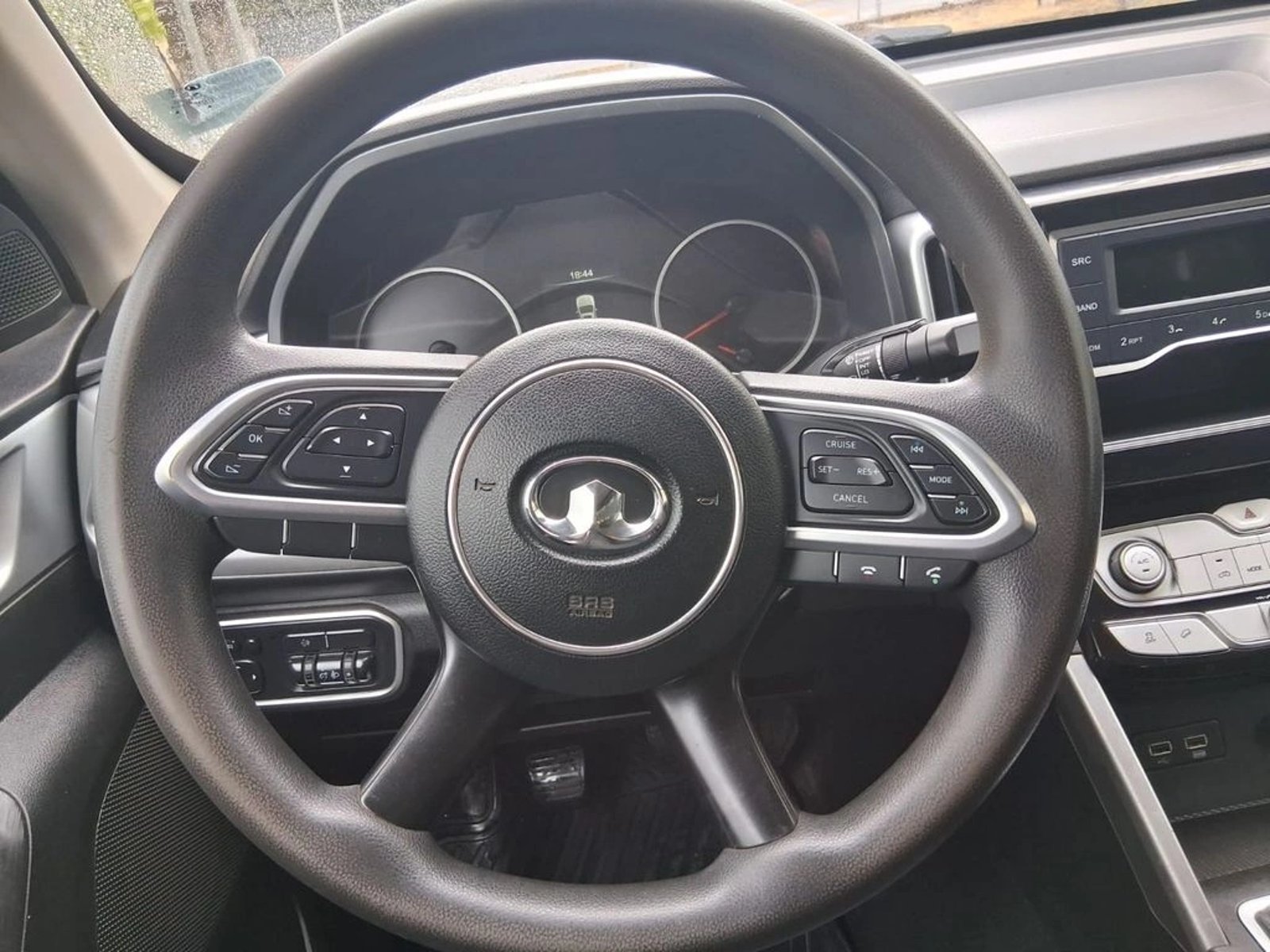 GREAT WALL POER 2.0 ELITE MT 4X2 DIESEL 2023 - Imagen 8 de 14