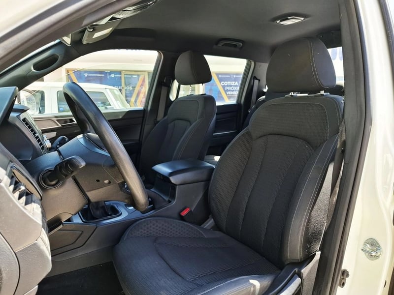 SsangYong GRAND MUSSO 2.2 MT 4X2 2023 - Imagen 16 de 20