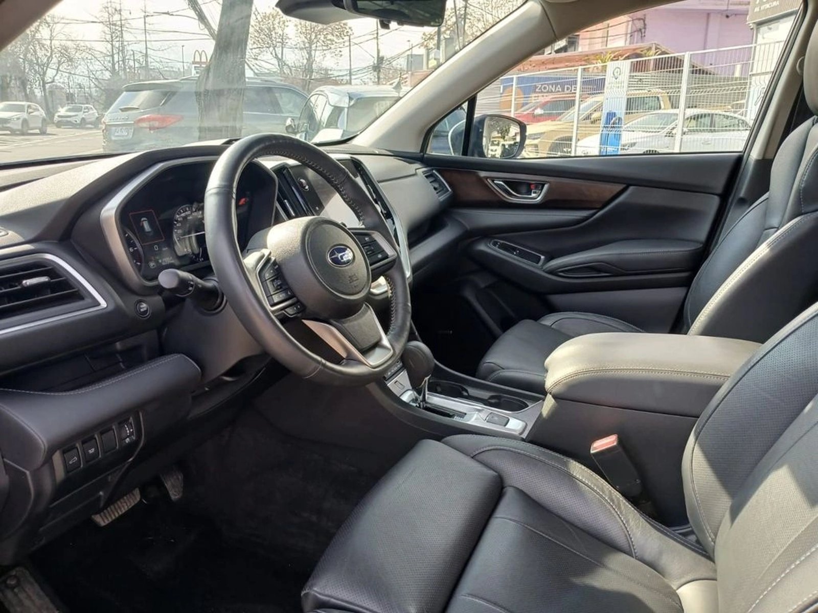 Subaru EVOLTIS Evoltis Tourning 4x4 2.4 Aut 2024 - Imagen 10 de 20