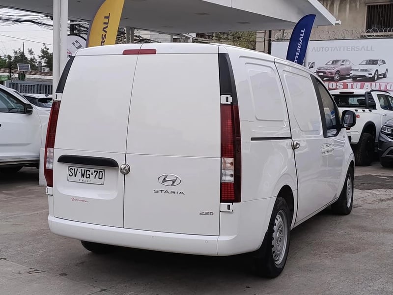 Hyundai STARIA 2.2 FURGÓN 2023 - Imagen 8 de 20