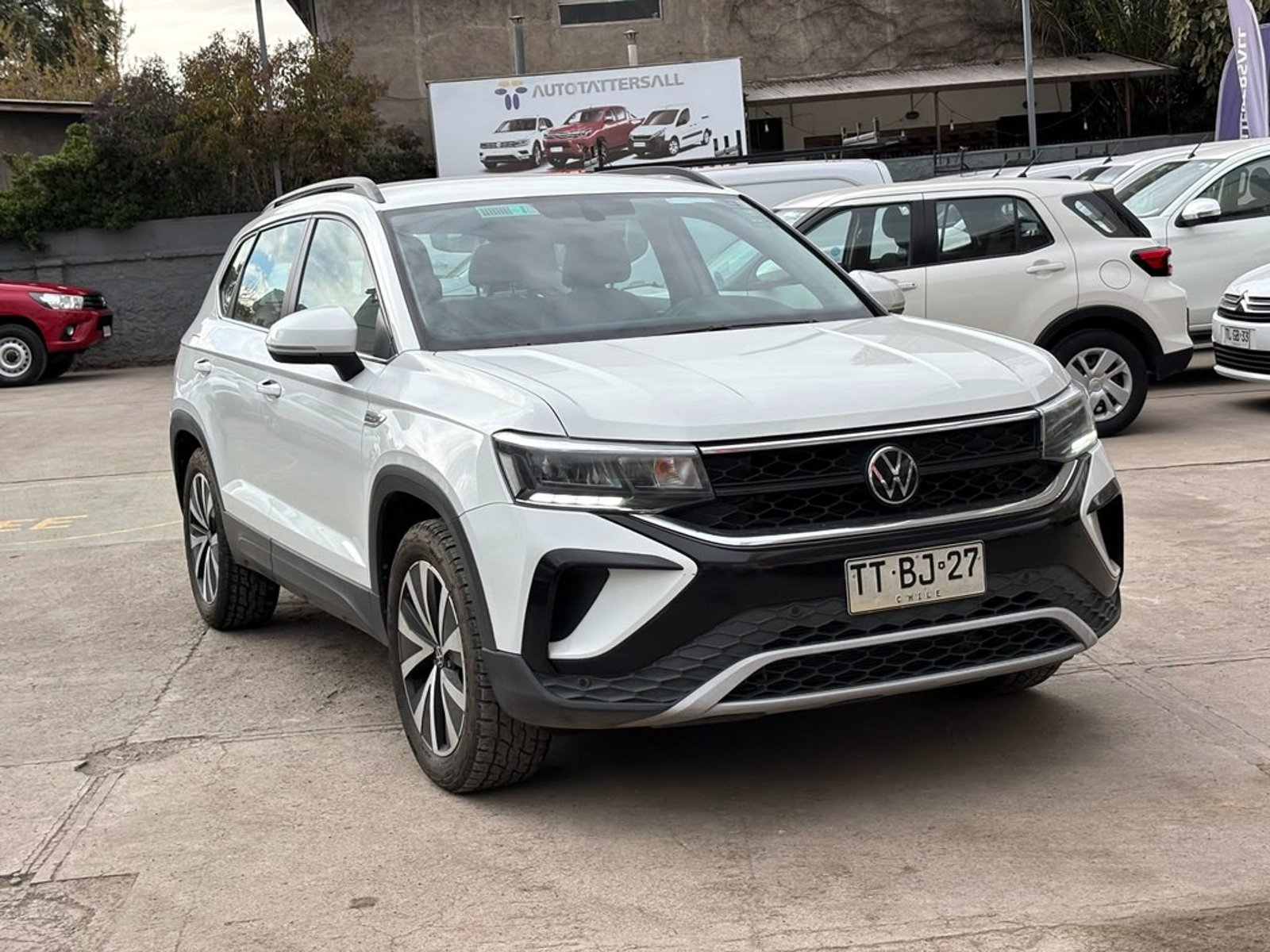 Volkswagen TAOS 1.4 TSI COMFORTLINE AT 2025 - Imagen 3 de 20