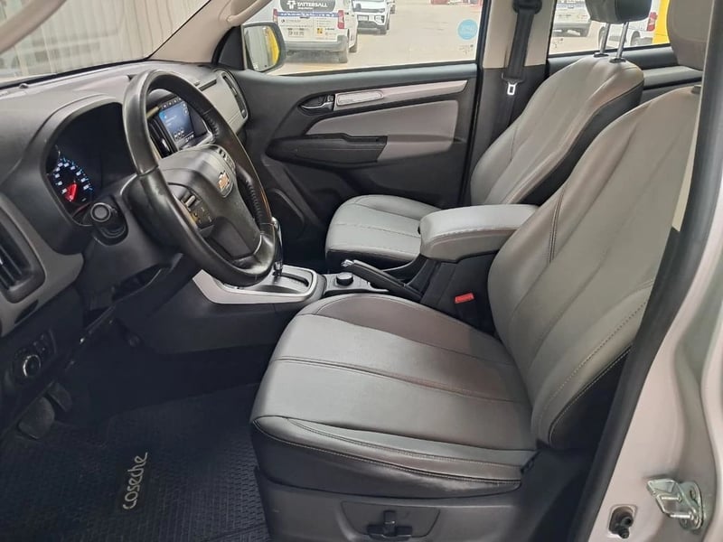 Chevrolet COLORADO 2.8 LTZ 4X4 AT 2023 - Imagen 11 de 20
