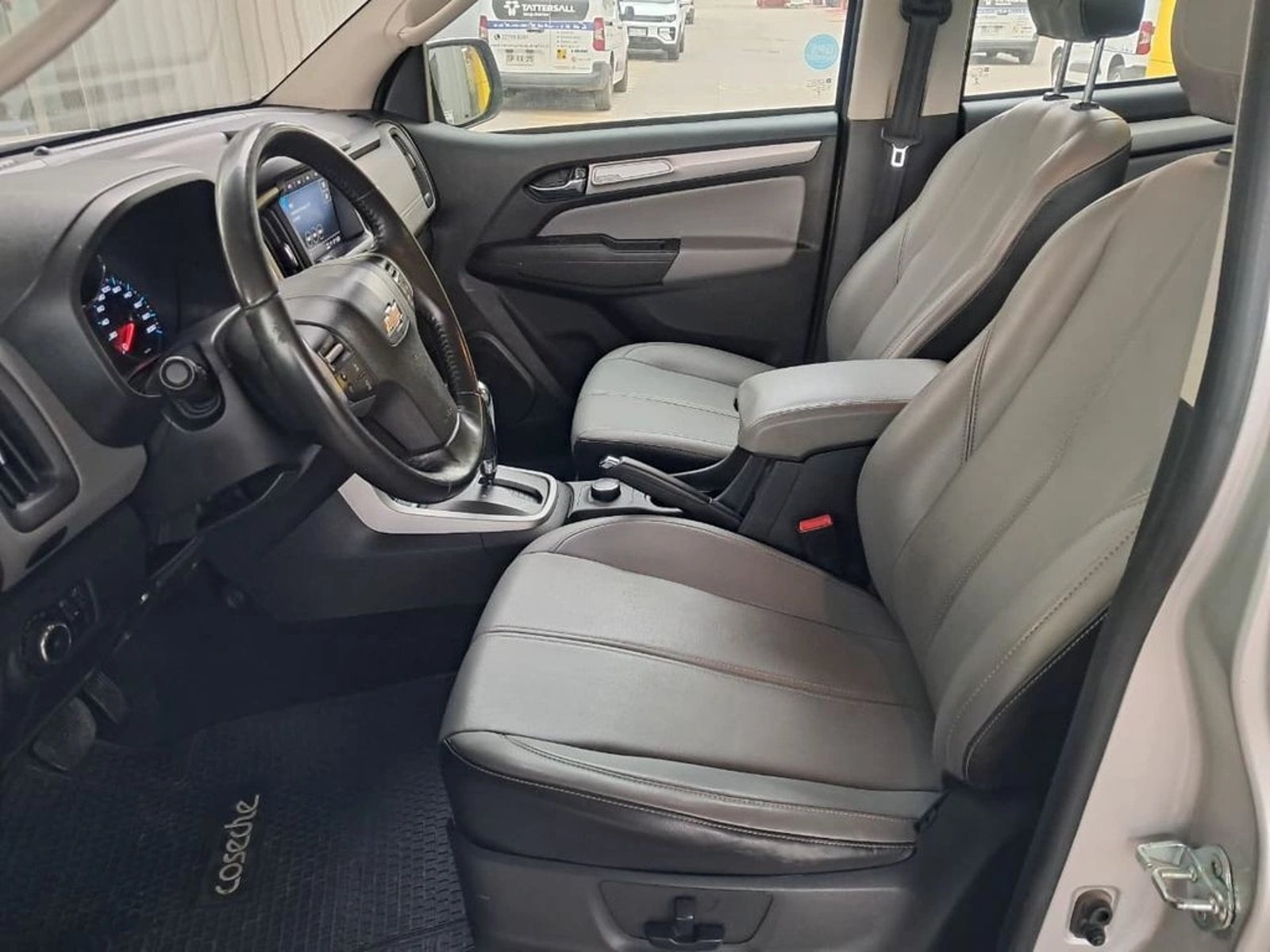 Chevrolet COLORADO 2.8 LTZ 4X4 AT 2023 - Imagen 11 de 20