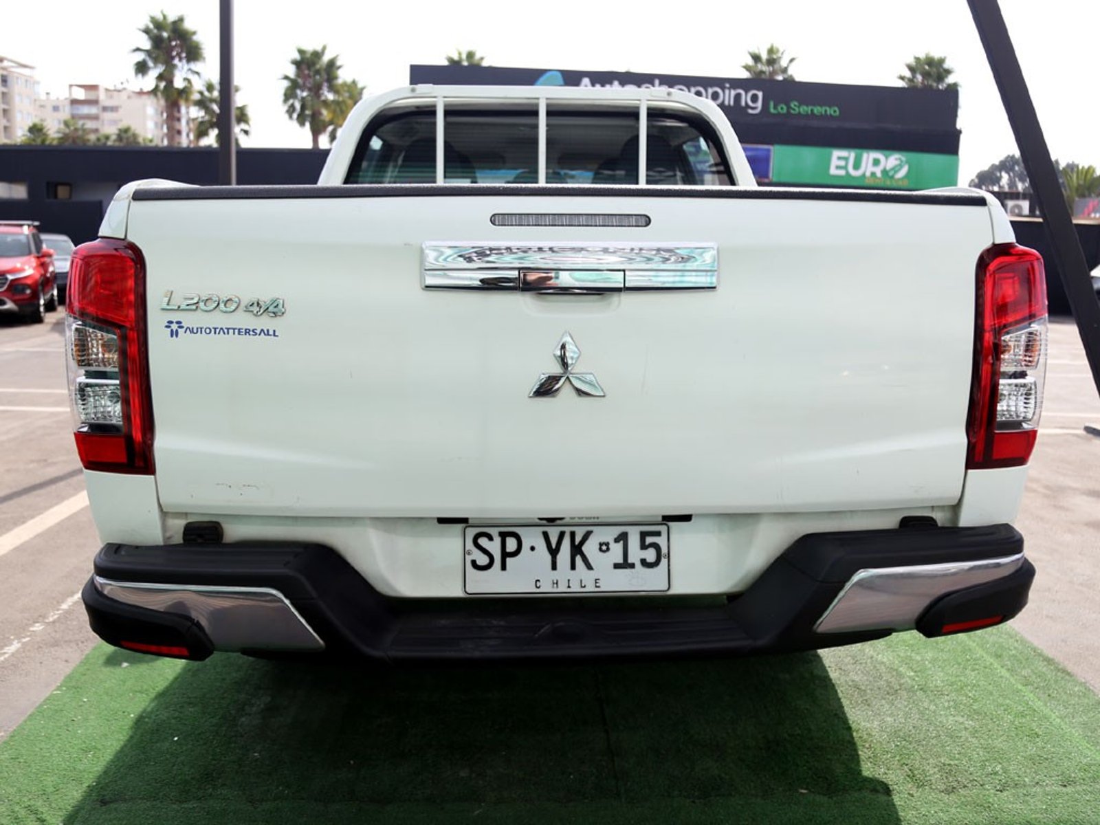 MITSUBISHI L200 KATANA 2.4 MT 4X4 DIESEL 2023 - Imagen 7 de 20
