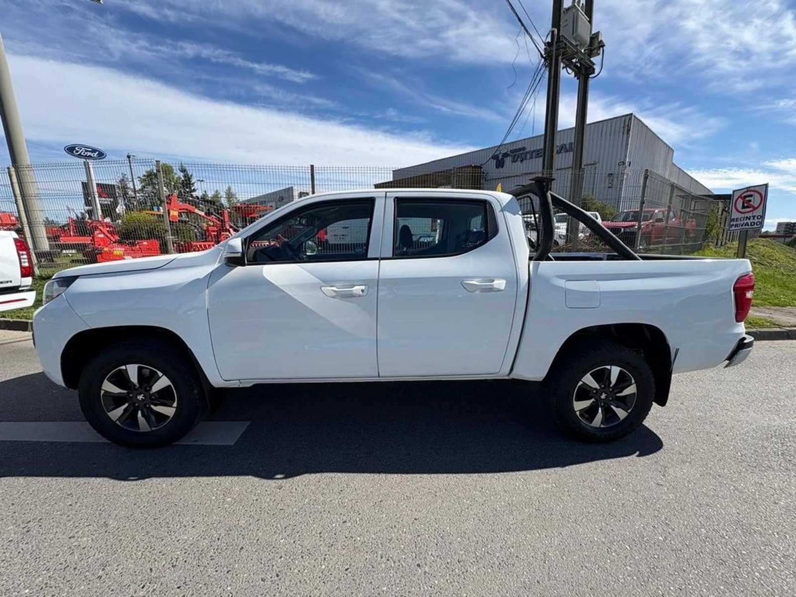 Peugeot LANDTREK 4X2 1.9 MT 2023 - Foto 4 de 12