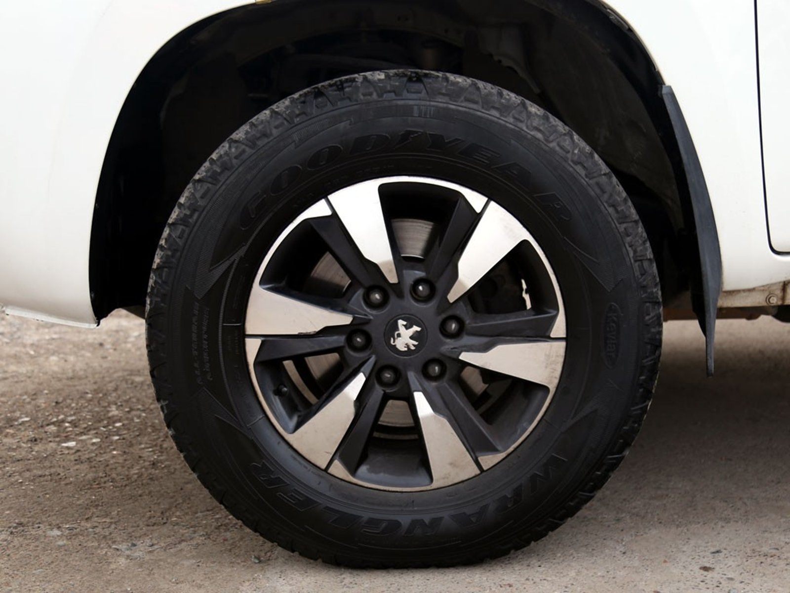 Peugeot LANDTREK 1.9 4X2 2023 - Imagen 10 de 20