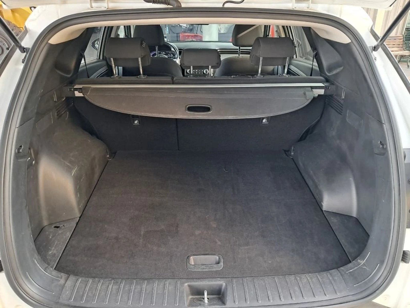HYUNDAI TUCSON 2.0 NX4 PLUS 4X2 AT 2024 - Imagen 13 de 20
