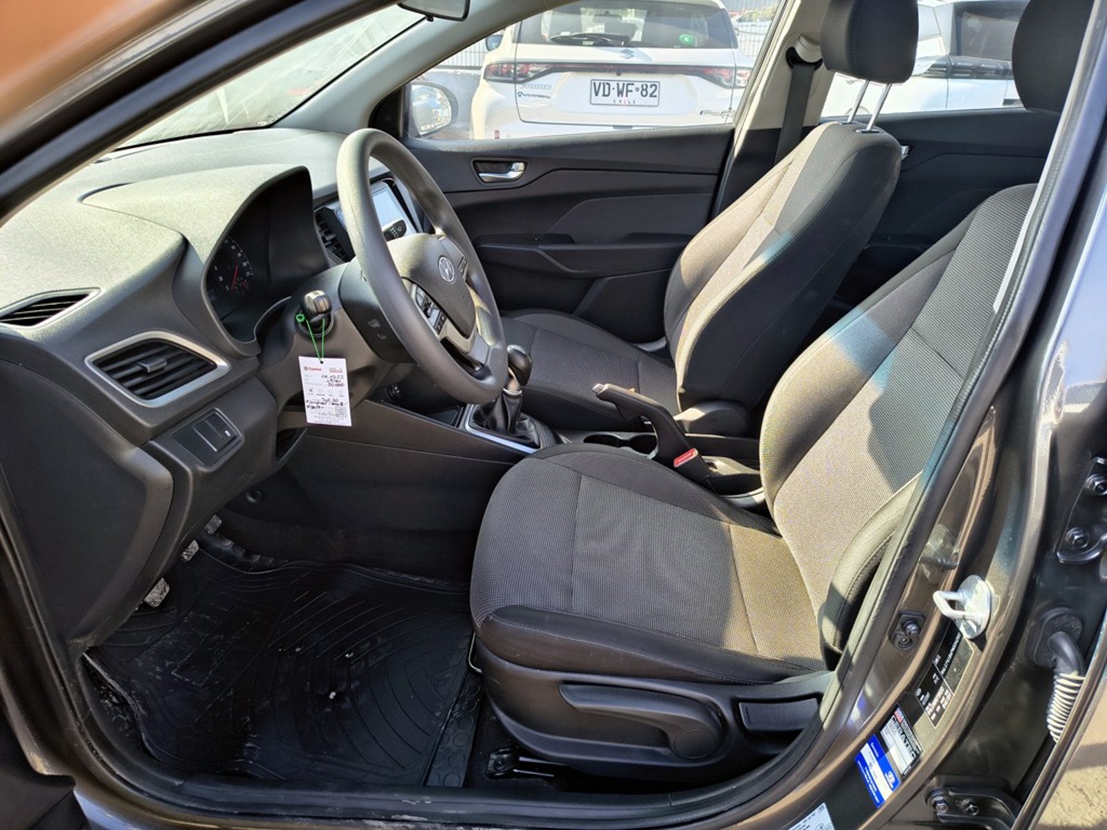 HYUNDAI ACCENT 1.4 HCI VALUE 2022 - Imagen 10 de 20