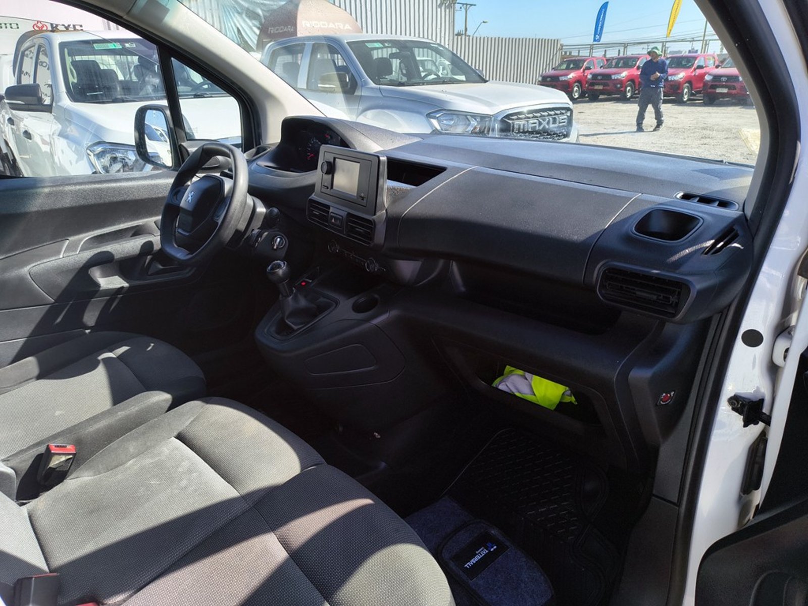 Peugeot PARTNER HDI 92HP L1 1.6 2022 - Imagen 15 de 15