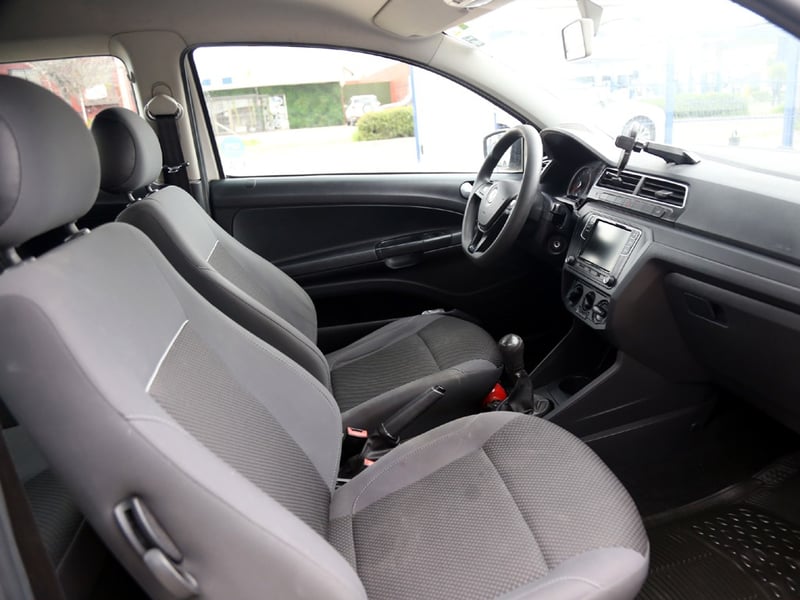 Volkswagen SAVEIRO 1.6 CAB. EXT. MT 2018 - Imagen 14 de 20