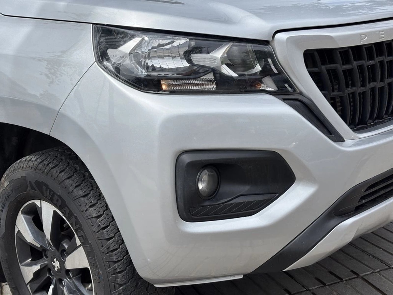 Peugeot LANDTREK LANDTREK BLUEHDI 180 4X4 AT 2024 - Foto 4 de 20