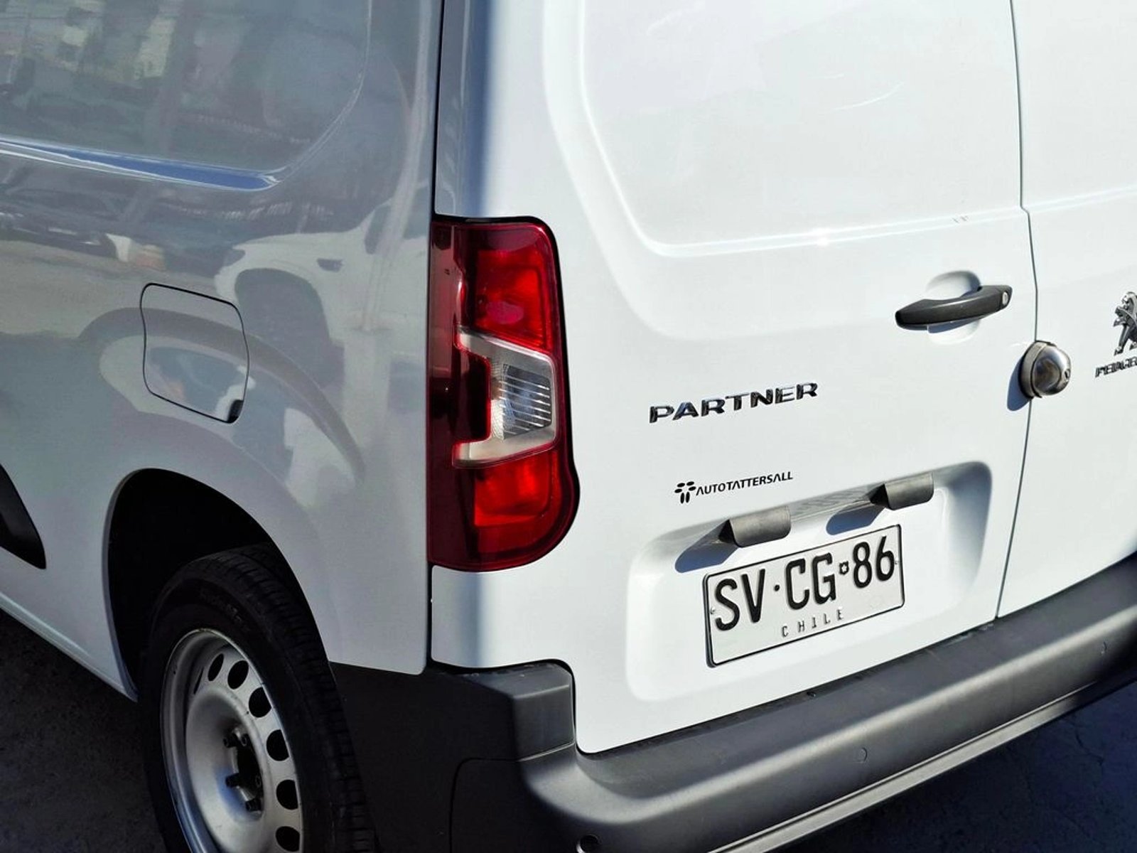 PEUGEOT PARTNER 1.5 2023 - Imagen 12 de 20