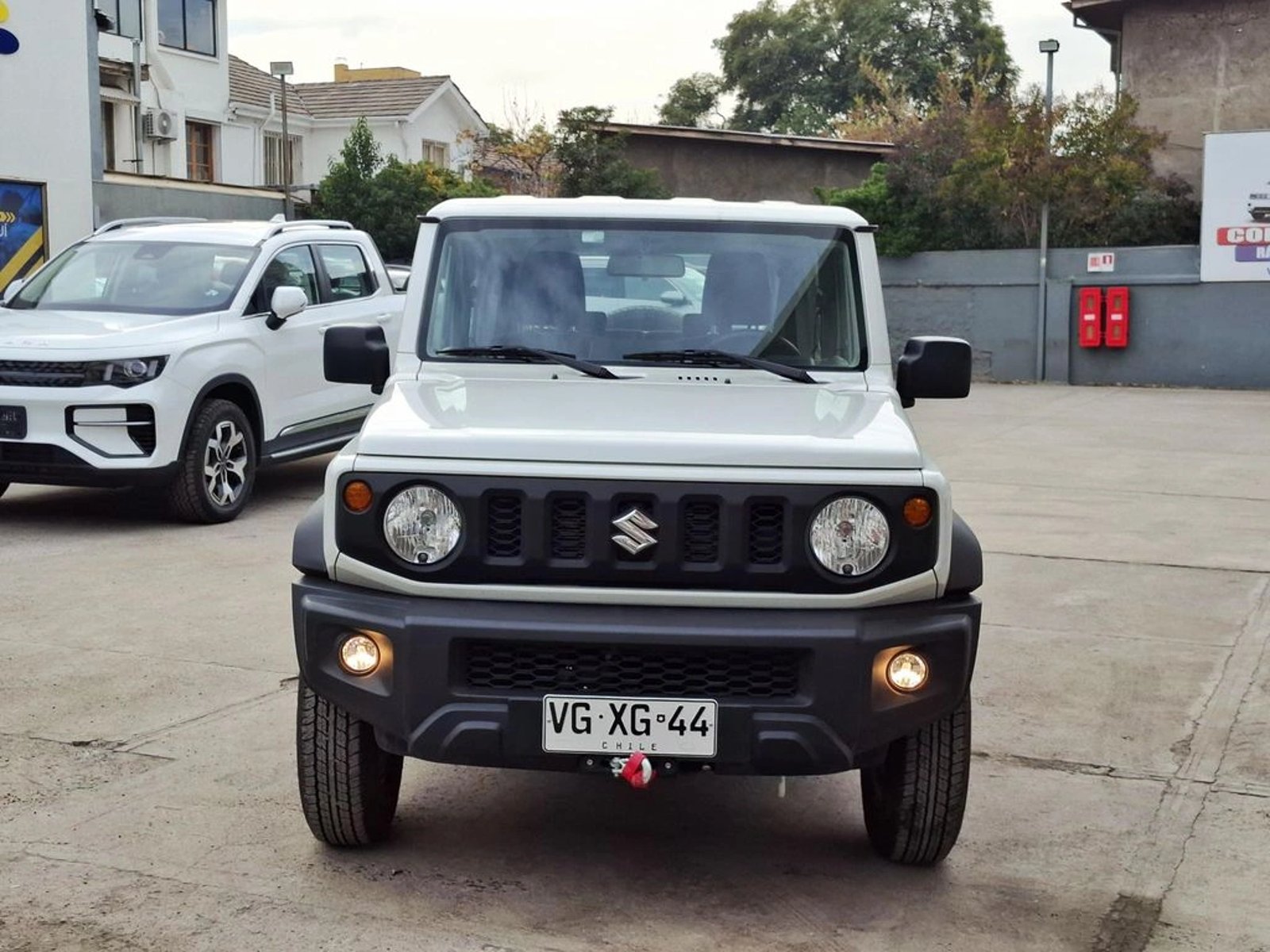 Suzuki JIMNY 1.5 GL VALOR + IVA 2025 - Foto 2 de 20