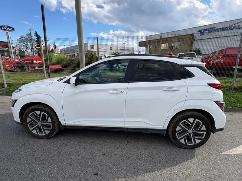 Hyundai KONA ELÉCTRICO OS AUT. 2023 - Imagen 4 de 12