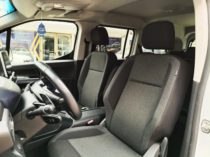 Peugeot RIFTER 1.5 ALLURE BLUEHDI AT 2024 - Imagen 15 de 20
