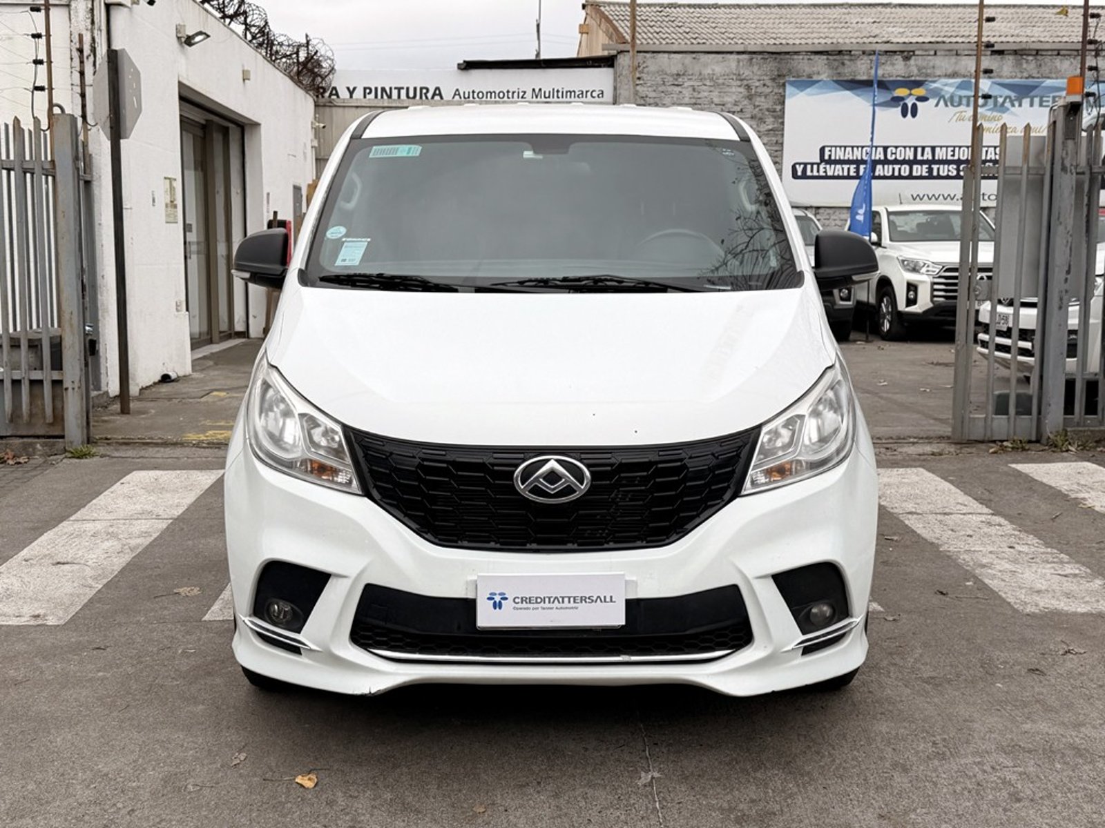 Maxus G10 2.0 2024 - Foto 2 de 20