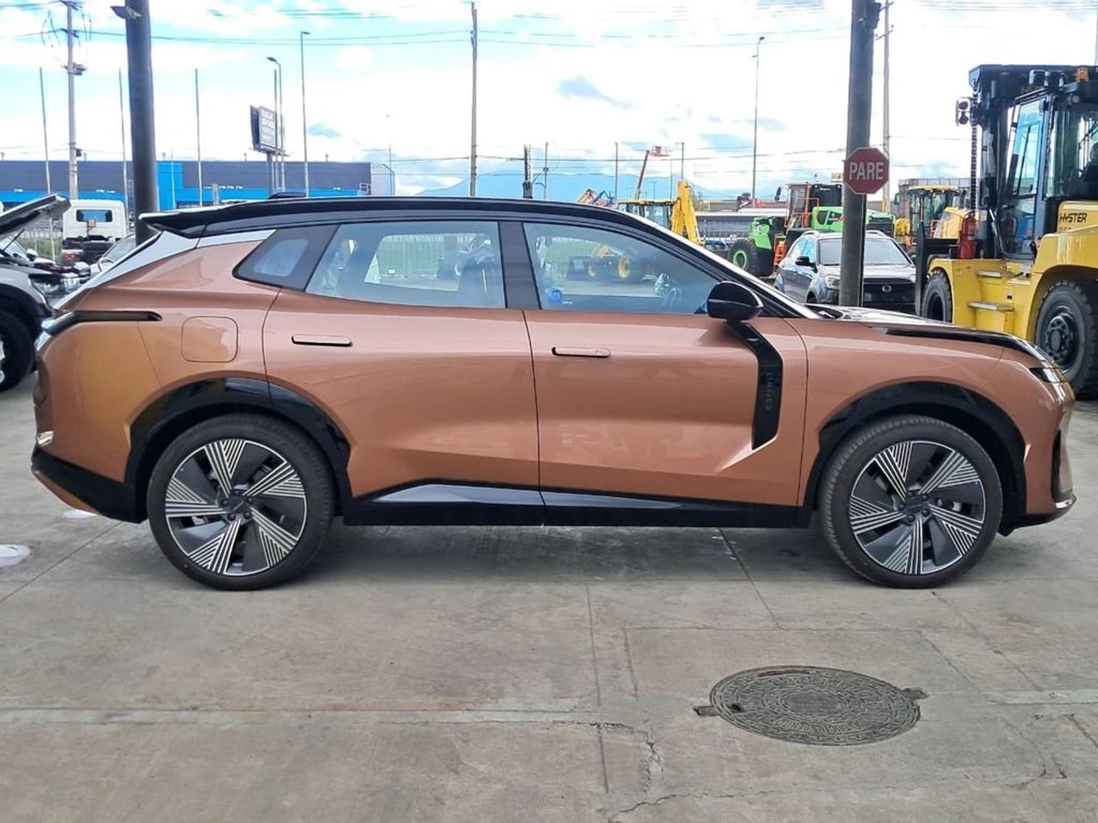 Lynk & Co 08 HALO 08 PHEV 1.5 AUT 4X2 2027 - Foto 5 de 20