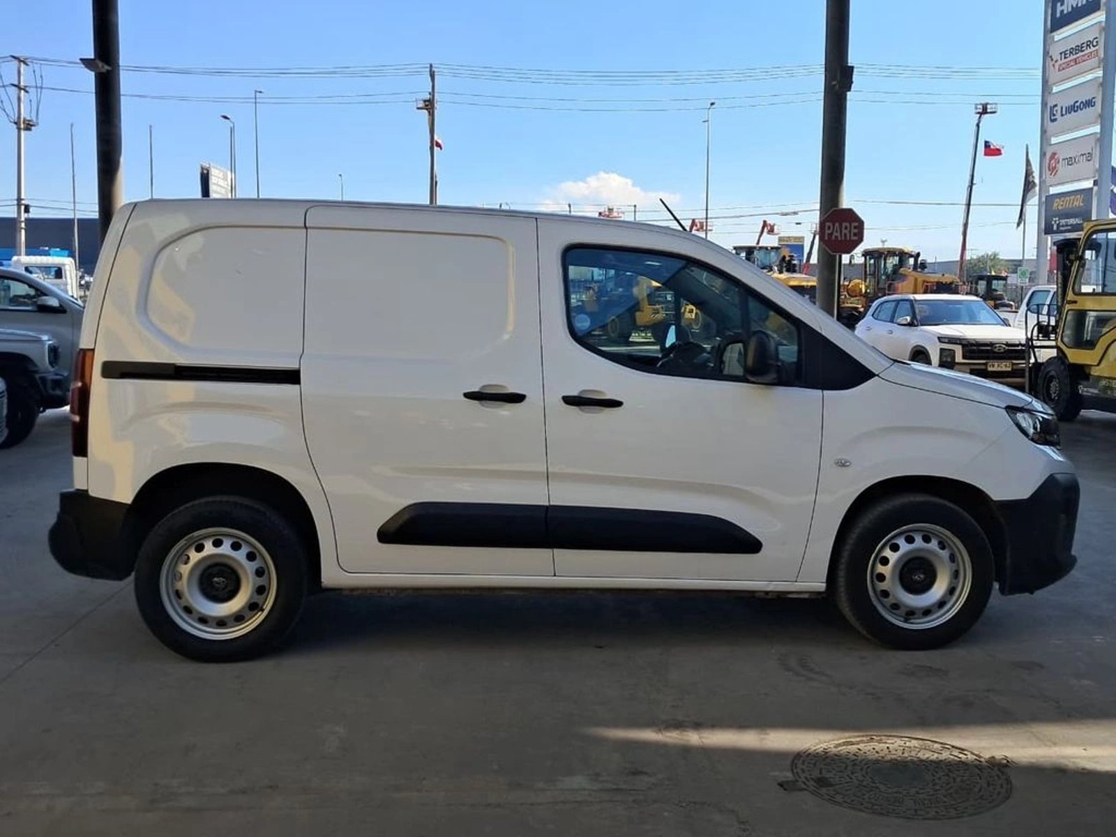 Peugeot PARTNER 1.5 L1 4X2 MT 2025 - Imagen 5 de 20