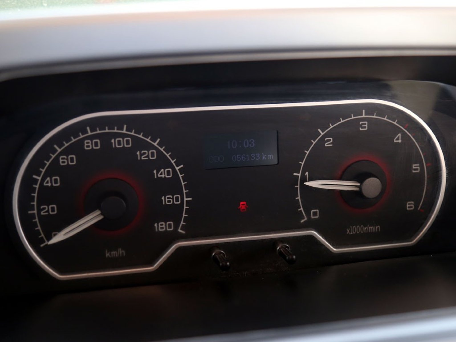 MAXUS V80 2.5 4X2 CARGO VAN MT 5P 2016 - Imagen 13 de 16