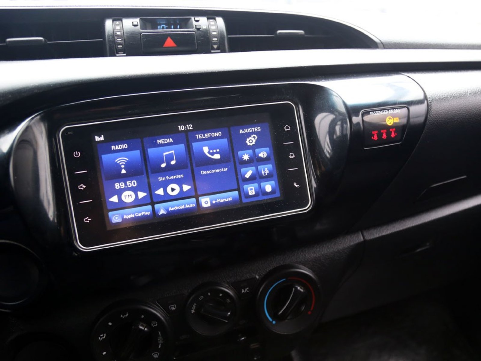 Toyota HILUX 2.4 DX DIESEL 4X2 2022 - Imagen 17 de 19