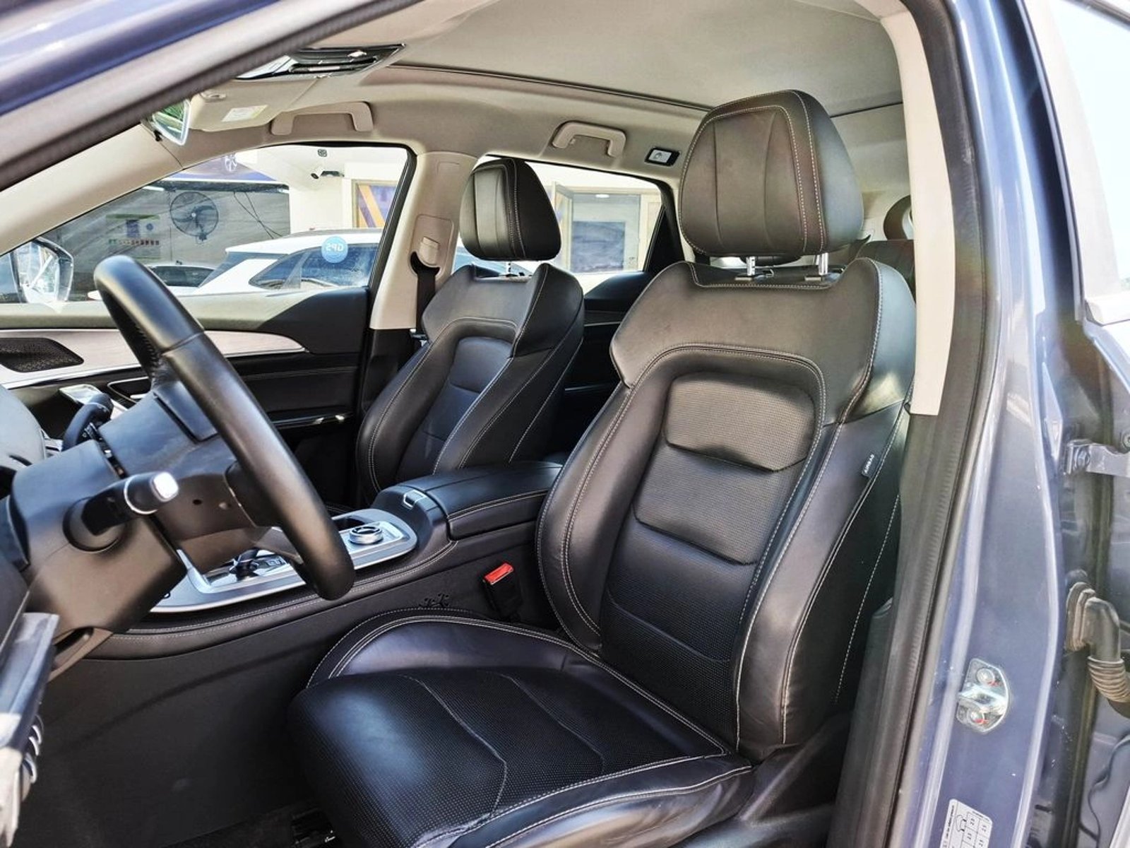 JETOUR X70 PLUS 1.5 2024 - Imagen 14 de 20