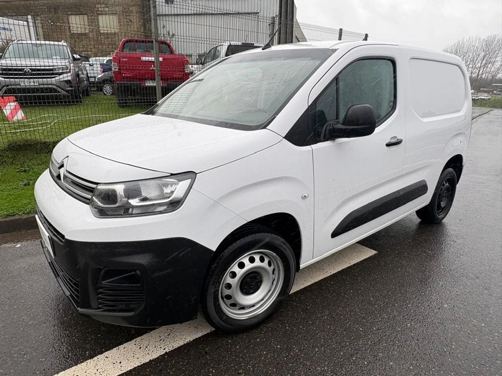 Citroën Berlingo 2024 en Los Ángeles