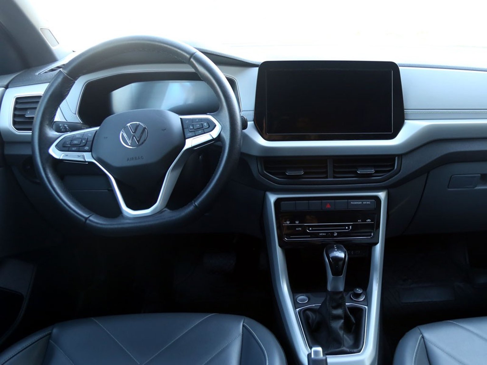 Volkswagen T-CROSS TSI 4X2 1.0 AUT 2025 - Imagen 16 de 20