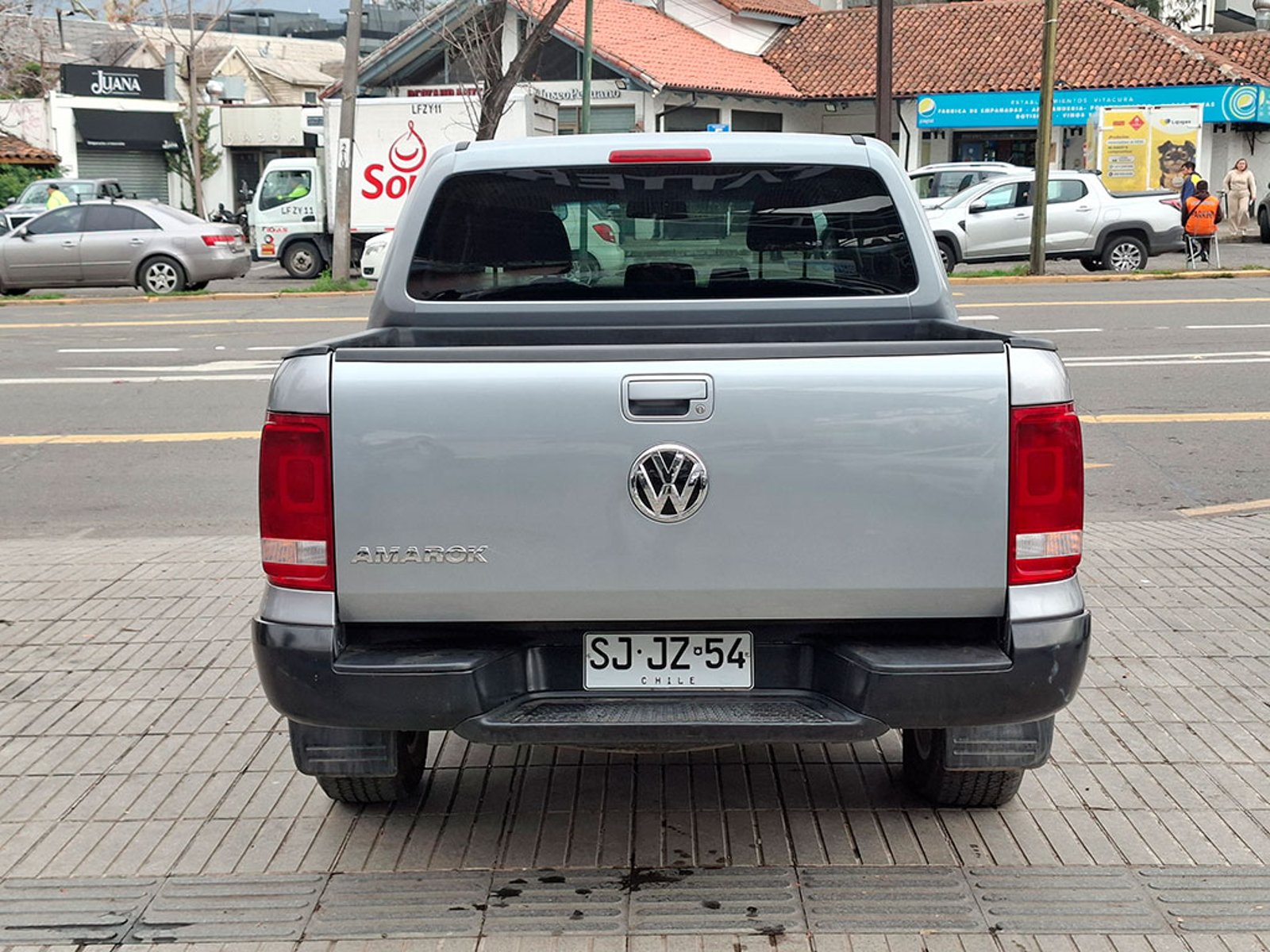Volkswagen AMAROK 2.0 Confortline 4X4 2023 - Imagen 5 de 20