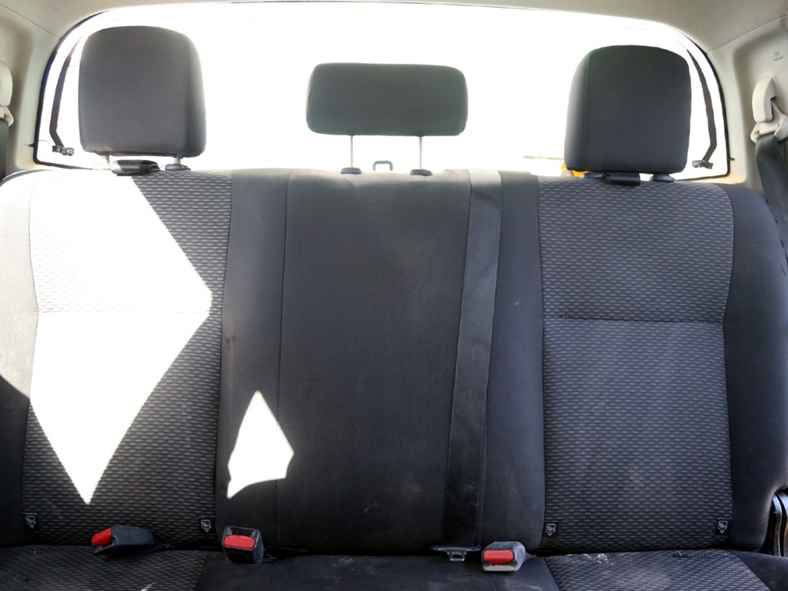Toyota HILUX 2.4 DX 4x2 MT 2022 - Imagen 19 de 20