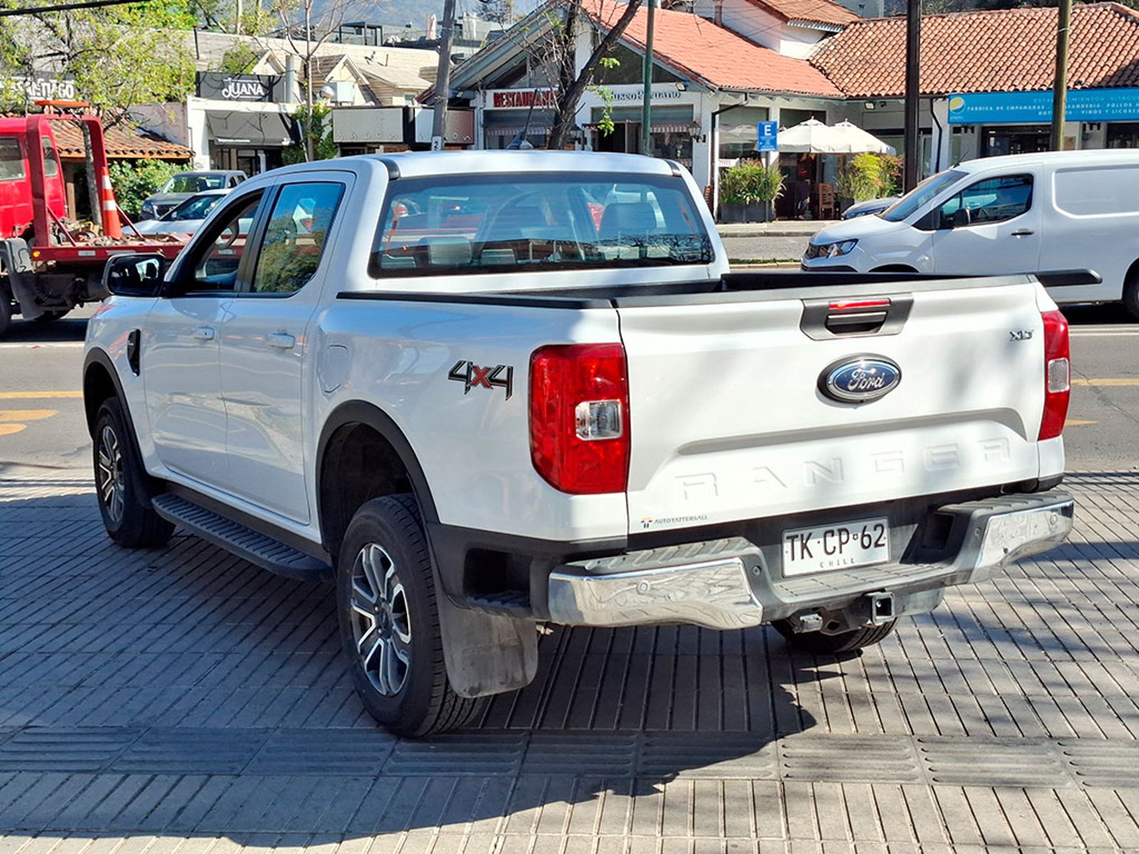 Ford RANGER 2.0 XLT 4X4 AT 2024 - Foto 4 de 20