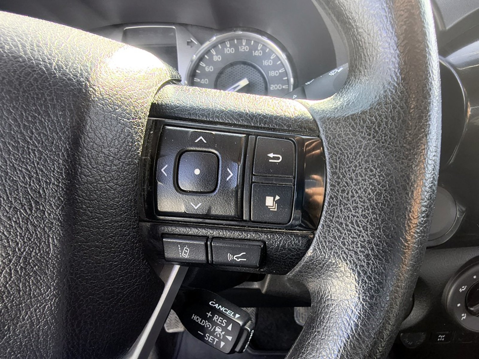 Toyota HILUX HILUX TSS 2.4 Diesel 4X2 T/M 2022 - Imagen 14 de 20