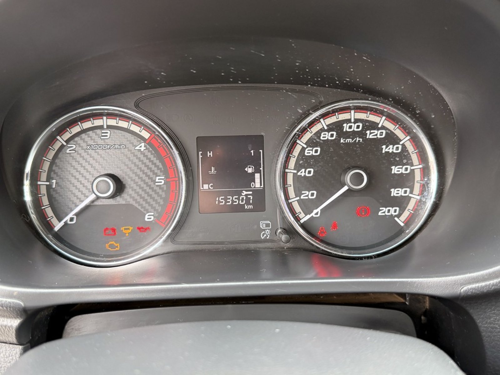 Mitsubishi L200 Katana CRT 2023 - Imagen 13 de 20