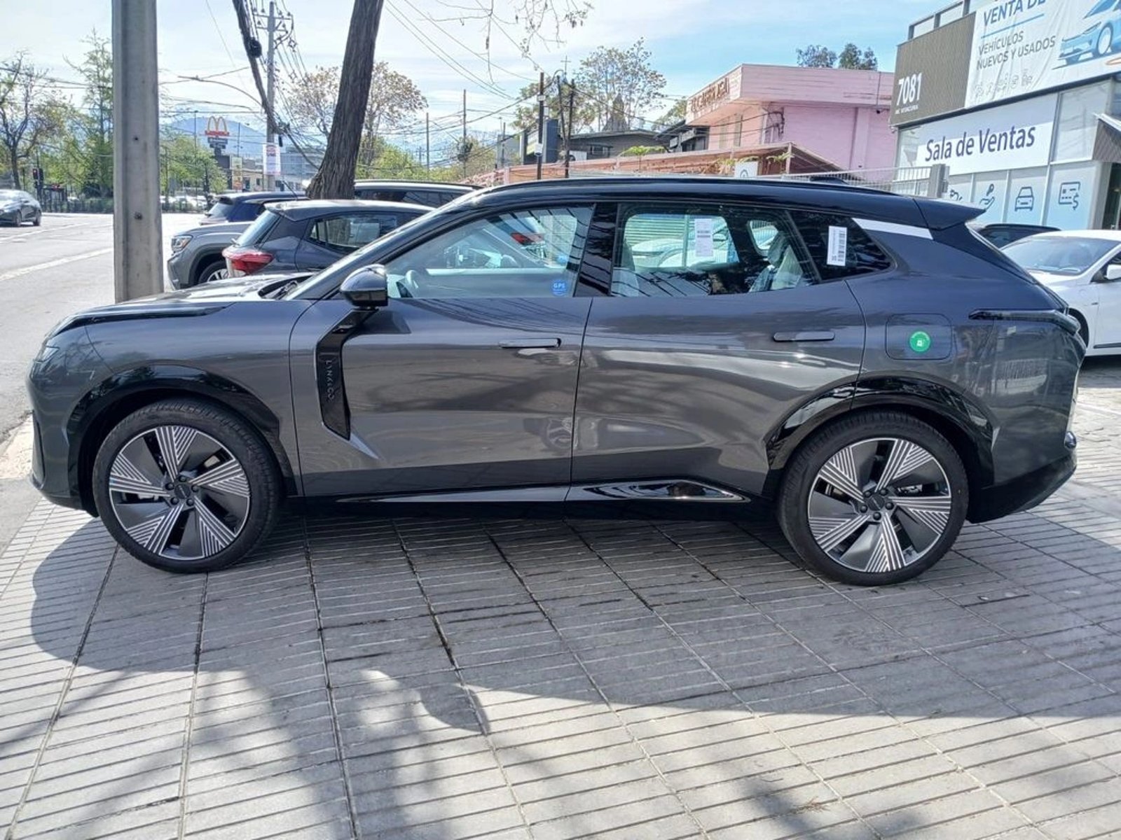 Lynk & Co 08 08 Halo 1.5T Hibrido 2027 - Foto 4 de 16