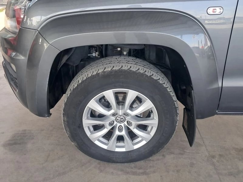 Volkswagen AMAROK COMFORTLINE AT 4X4 2.0 2023 - Imagen 9 de 20
