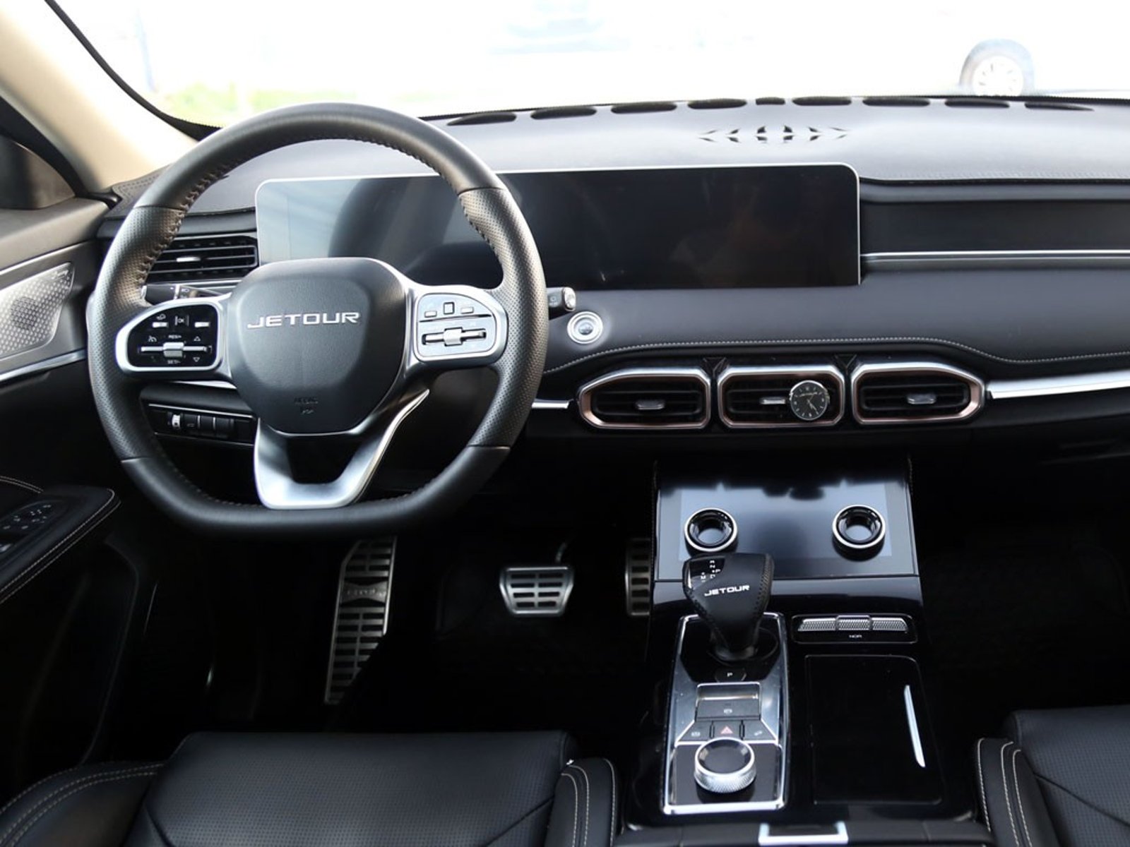 Jetour X70 PLUS AT 1.6 2023 - Imagen 13 de 20