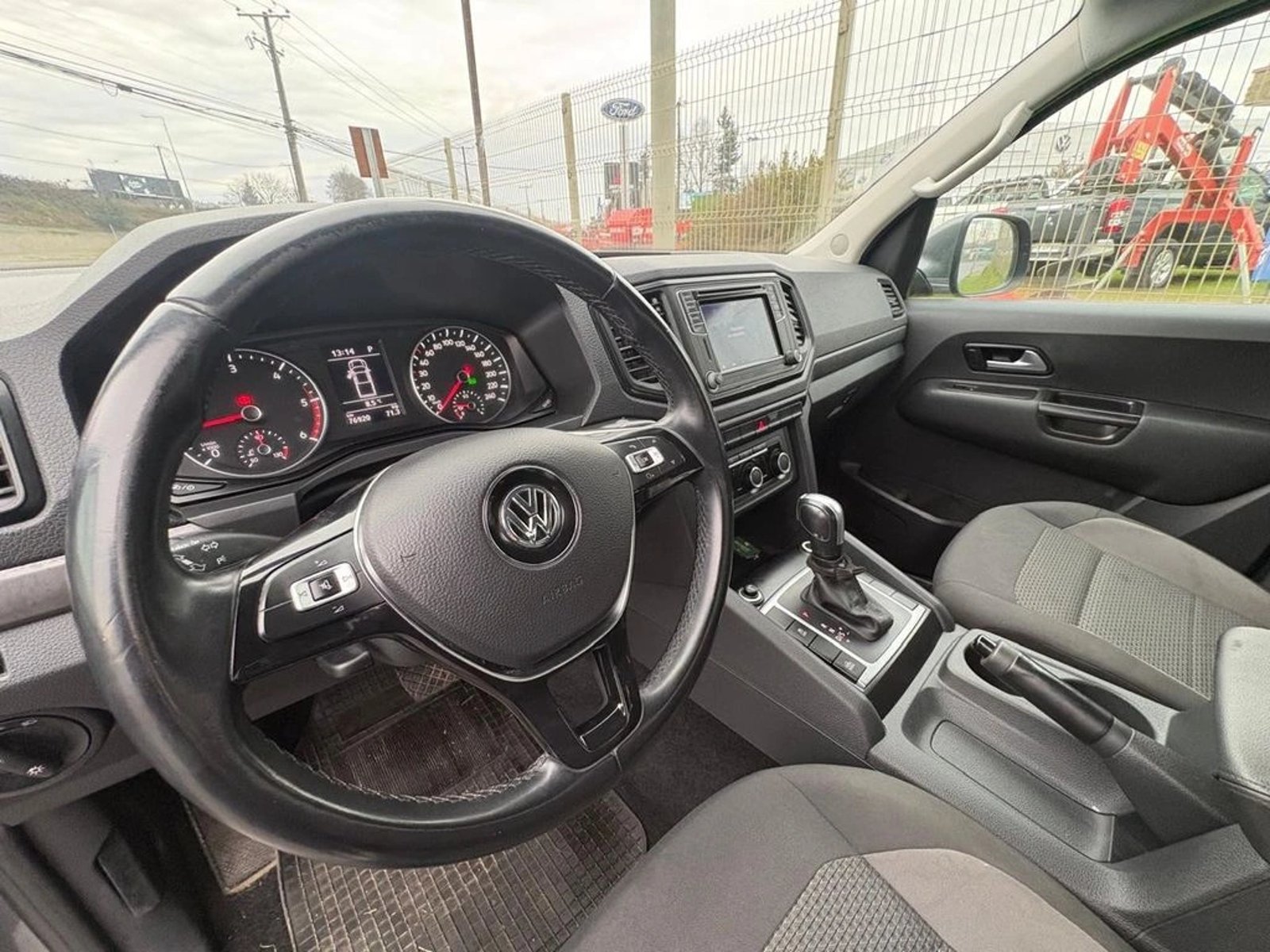 Volkswagen AMAROK COMFORTLINE 4X4 AUT. 2022 - Imagen 7 de 11