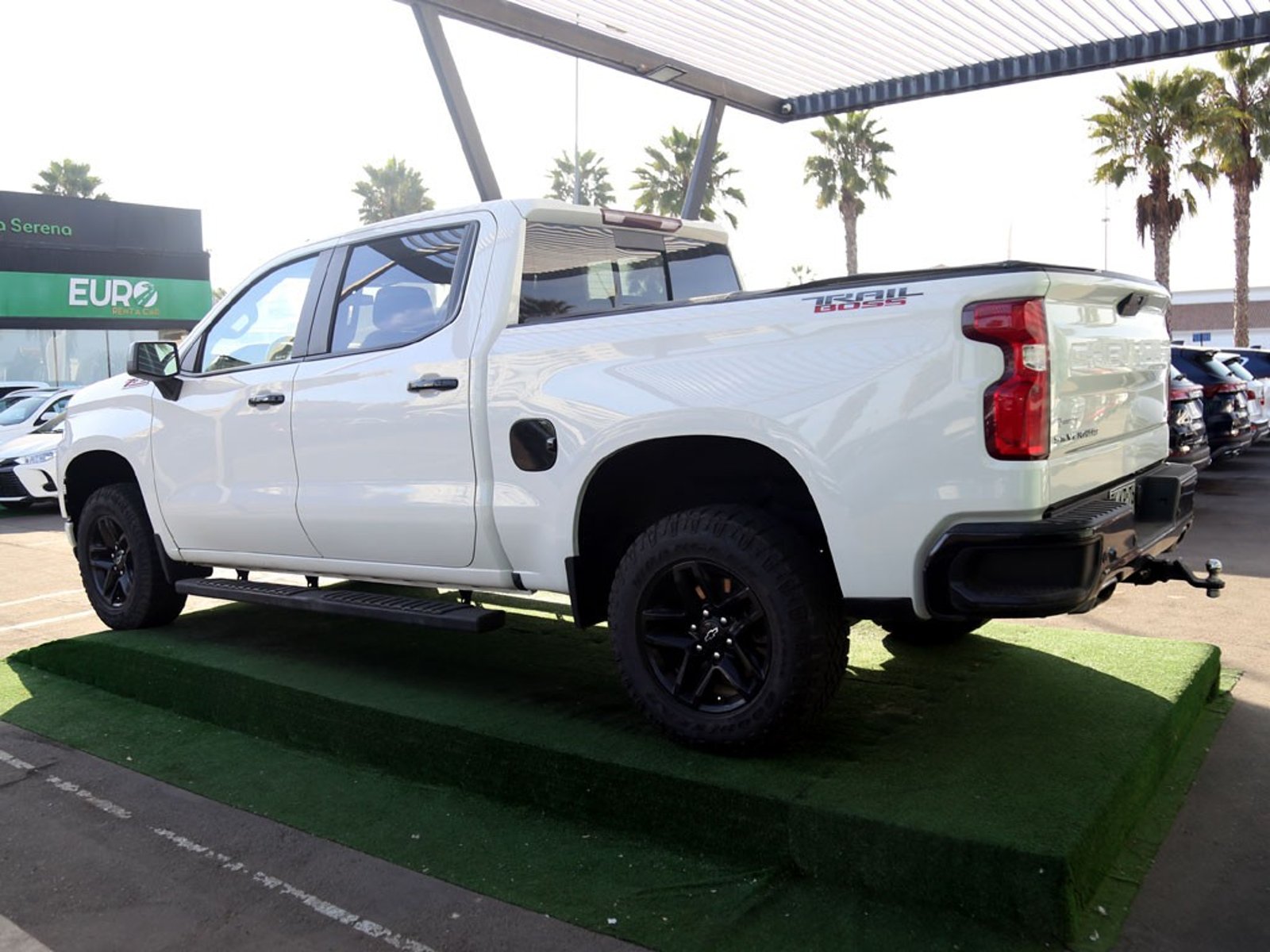 CHEVROLET SILVERADO 5.3 LT AT 4X4 2022 - Imagen 7 de 20