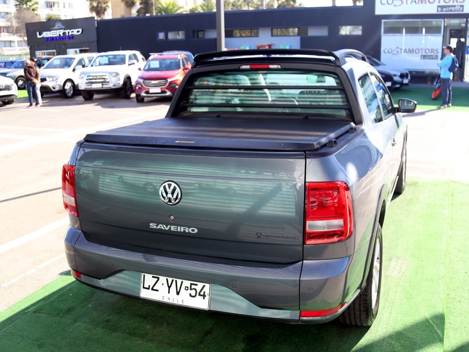 VOLKSWAGEN SAVEIRO 1.6 DC MT 2021 - Imagen 8 de 20