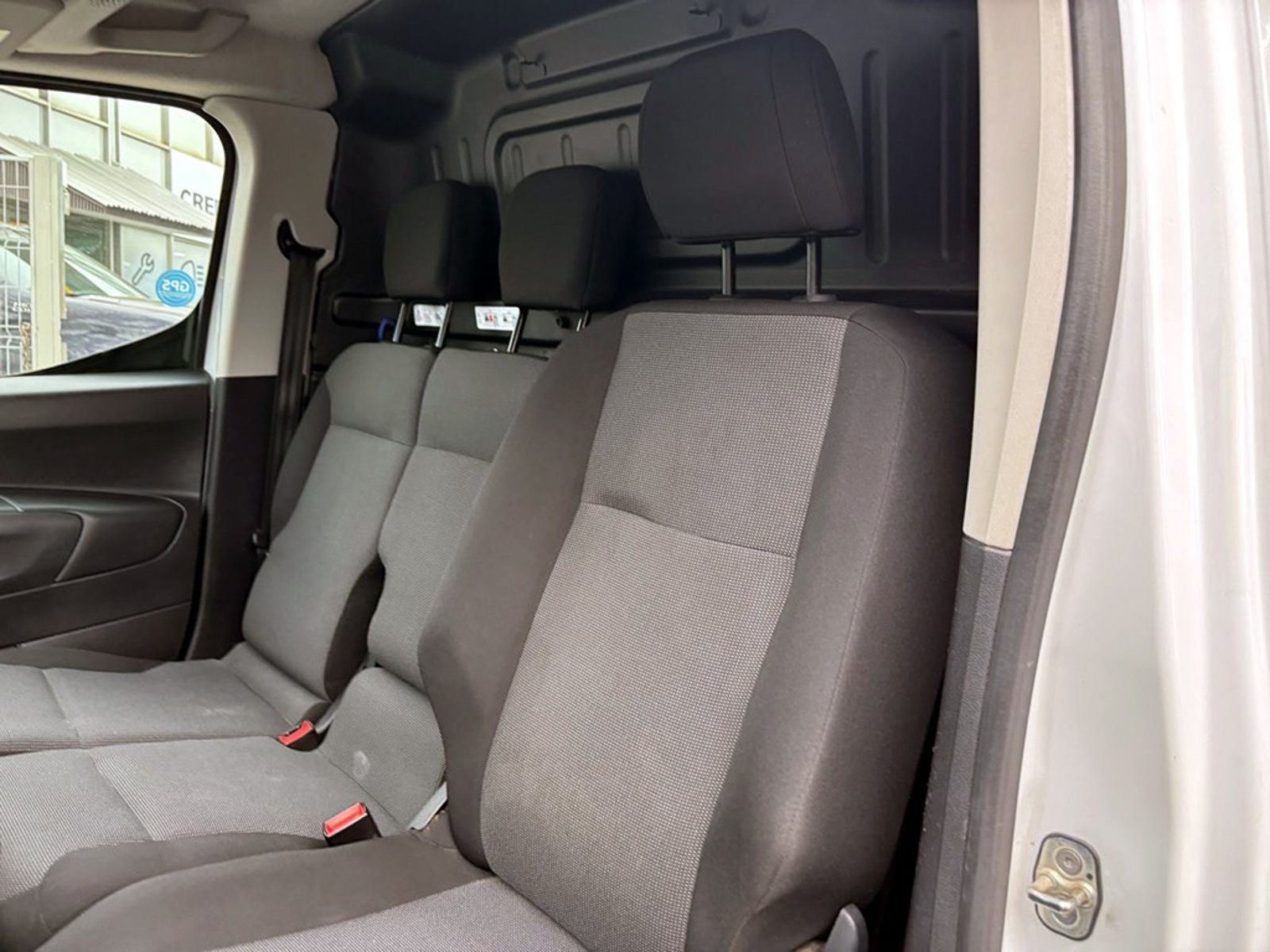 PEUGEOT PARTNER 1.5 L1 BLUEHDI 2023 - Imagen 12 de 18