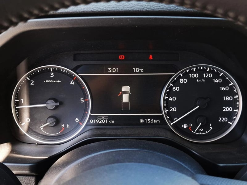 Mitsubishi L200 KATANA XRT 4X4 MT 2024 - Imagen 18 de 20