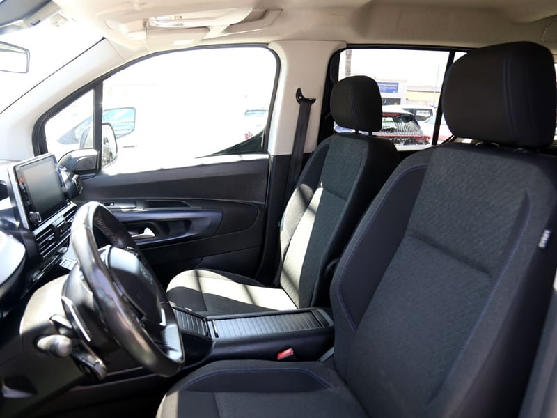 Peugeot RIFTER 1.5 ALLURE DIESEL AUITOMATICA 2024 - Imagen 13 de 20