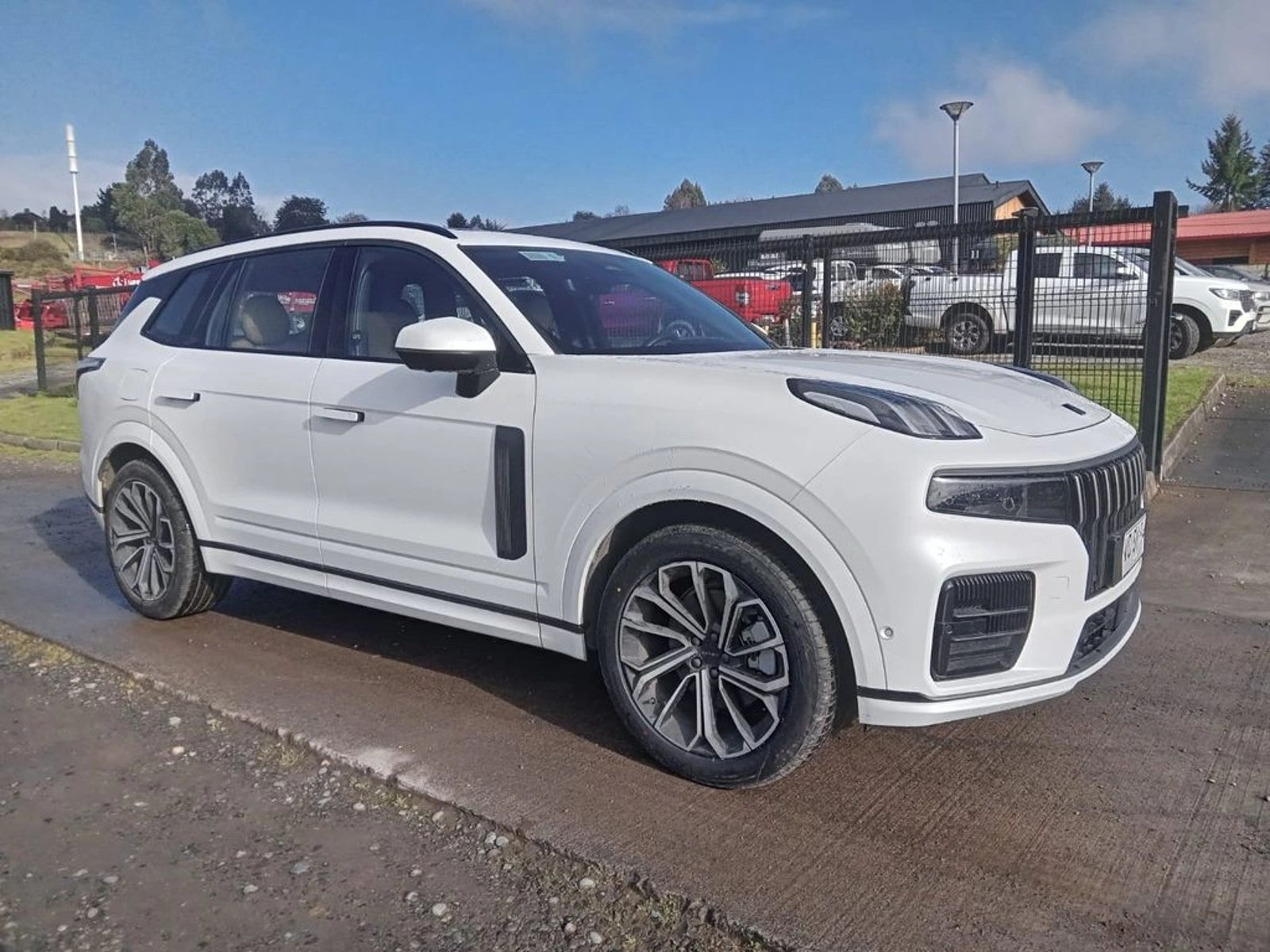 LYNK&CO 09 HALO 09 AWD 2025 - Foto 4 de 11