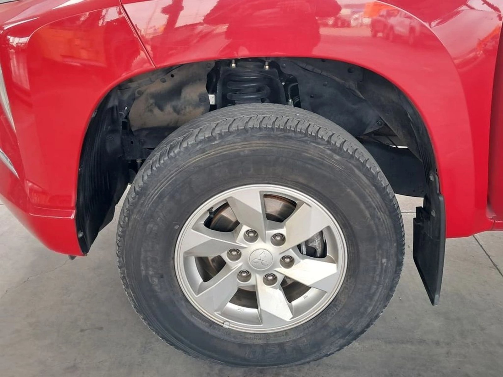 MITSUBISHI L200 KATANA CRT DIESEL 4X4 2022 - Imagen 10 de 20