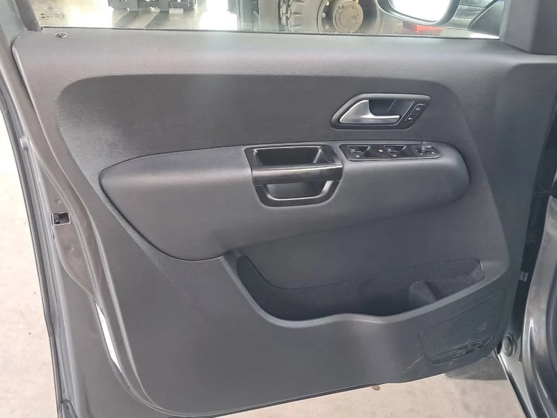 Volkswagen AMAROK COMFORTLINE AT 4X4 2.0 2023 - Imagen 14 de 20