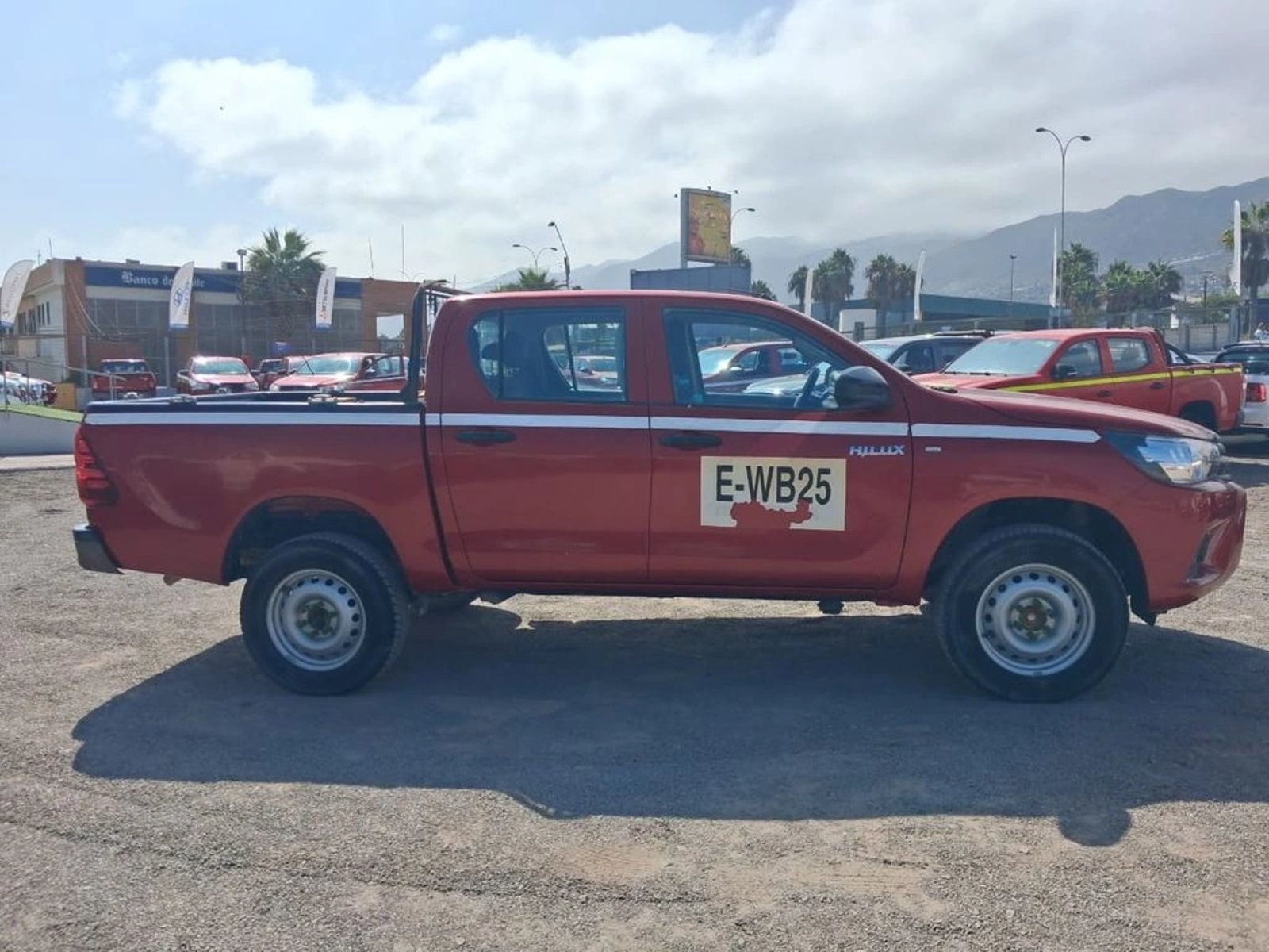 Toyota HILUX TSS 2.4 Diesel 4X2 T/M 2022 - Foto 4 de 16
