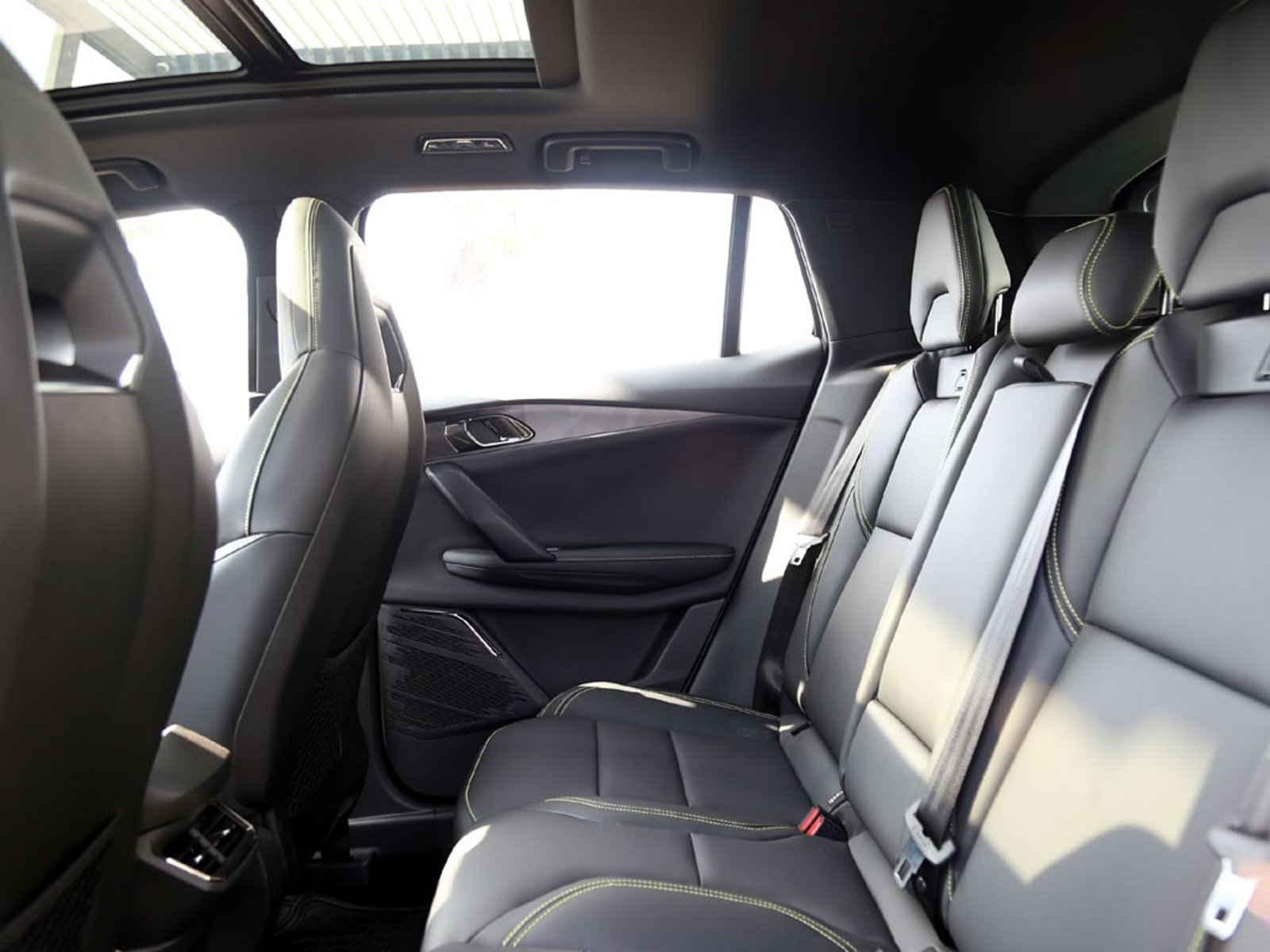 LYNK&CO 06 PLUS AT 1.5T 2026 - Imagen 19 de 20