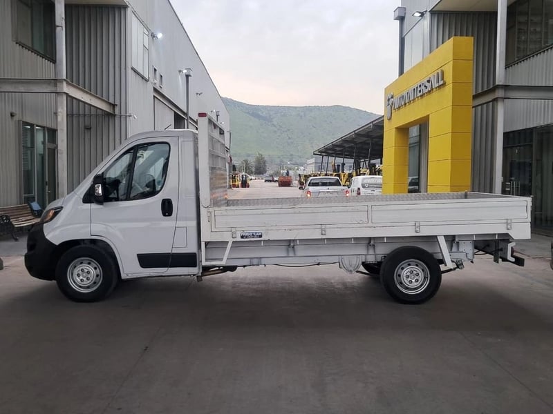 Peugeot BOXER L3 2.2 PICKUP CABINA SIMPLE 2025 - Imagen 7 de 18