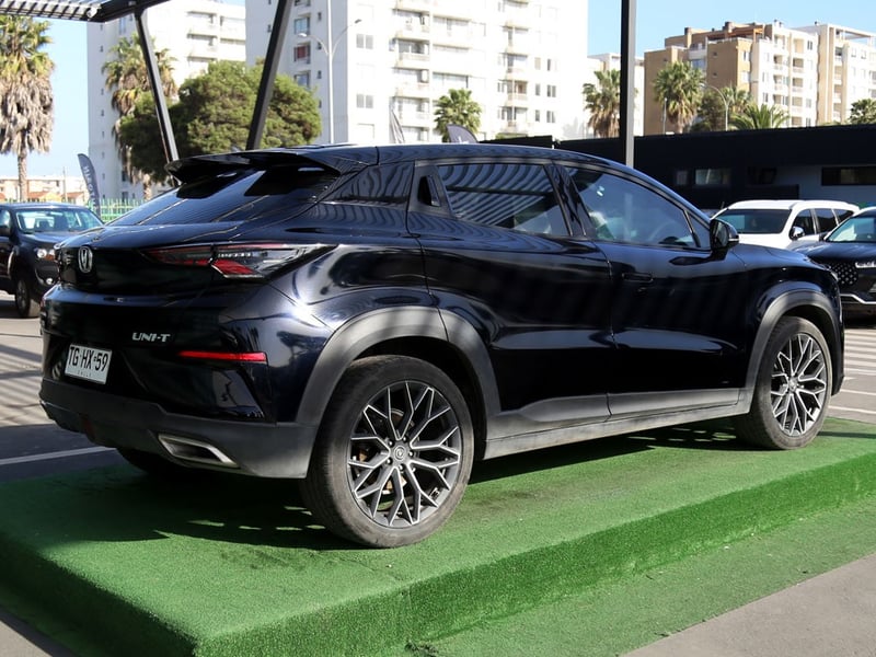 Changan UNI-T LUXURY 1.5 AUT 2024 - Imagen 6 de 20