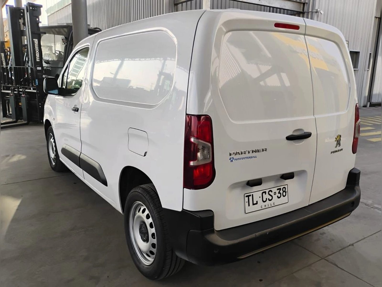 PEUGEOT PARTNER 1.5 L1 BLUEHDI DIESEL 2024 - Imagen 6 de 14